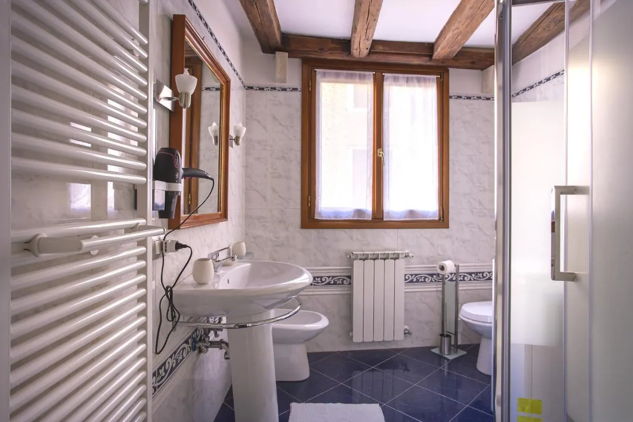 Guglie View Apartment Venice 0*,  Italy